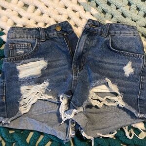 Never worn,no tag but in very good condition.